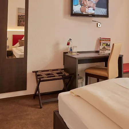 Hotel Rebstock Kappelwindeck 3*